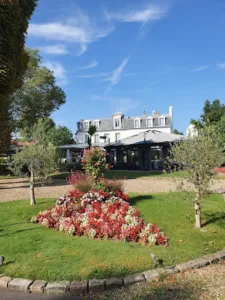 Le Château des Iles à Saint-Maur-des-Fossés