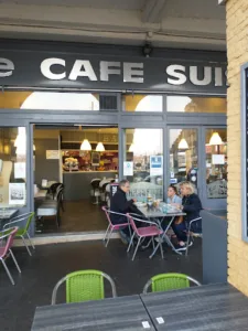 Le Café Suisse à Dieppe