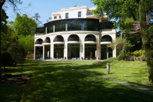 Hôtel & Spa Le Pavillon – Restaurant La Rotonde à Charbonnières-les-Bains