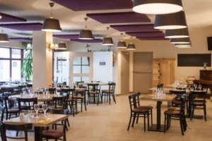 RESTAURANT A TABLE à Brioux-sur-Boutonne