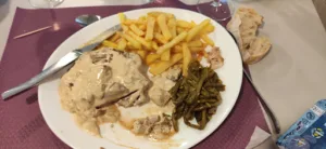 AUBERGE DES CHEIRES à Mazaye