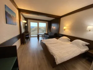 Logis Hôtel Aux Trois Roses à La Petite-Pierre