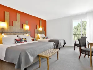 Logis Hôtel le Tropicana à Douville