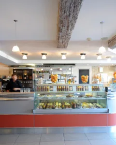 Le Comptoir du Calendal – Garden Café à Arles