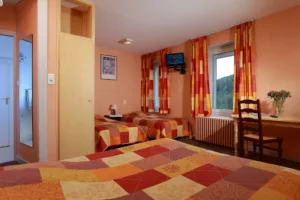 Hotel de la Grande Cascade-Restaurant O’Creux Gourmand à Le Tholy