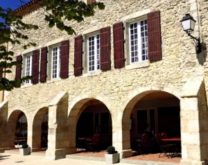 Hôtel de France. à Saint-Justin