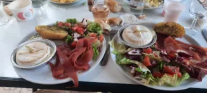 Indian Saloon à Cuges-les-Pins