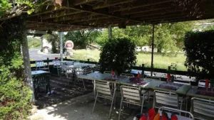 Les bastides à Bruniquel