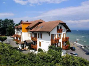 Logis Hôtel de la Plage à Publier