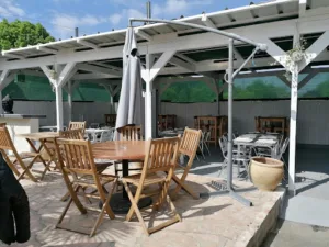 BAR RESTAURANT L ESTRELA à Les Clayes-sous-Bois