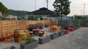 J’s Brasserie à Le Luc