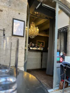 Le Café Épicerie – Le Bistrot de Chef de Cour des Loges à Lyon