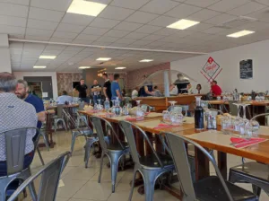 La Tablée Du Puy Bar Tabac Restaurant à Le