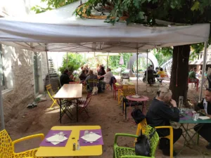 Pêle-Mêle Café à Montmerle-sur-Saône