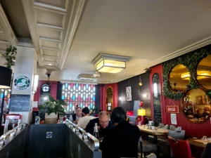 Le Passage à Neuilly-sur-Seine