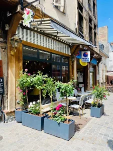 Mademoiselle Anna à Troyes