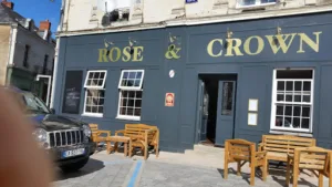 Rose & Crown à Le Lude