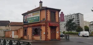 Atlas à Carrières-sur-Seine