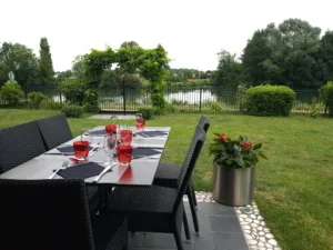 Le Beau Rivage à Saint-Jean-les-Deux-Jumeaux