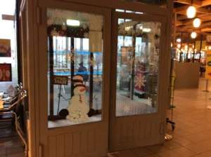 Cora Cafeteria à Saint-Jouan-des-Guérets