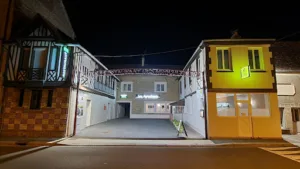 Hôtel et Restaurant -Logis Les Agriculteurs- à Saint-Pierre-en-Auge