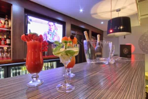 Le M22 Restaurant & Bar lounge. à Vélizy-Villacoublay