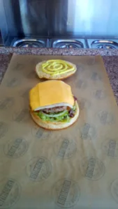 LA REMORQUE A BURGER LC à Kervignac