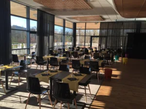 LAygo le restaurant sur leau à Bizanos