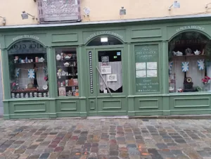 It’s Five O’Clock Somewhere à Rennes