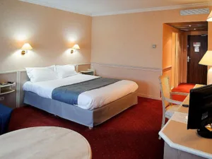 Logis Hôtel Lyon Est – Porte de l’Ain Rest. le Relais de Genève à Saint-Maurice-de-Beynost