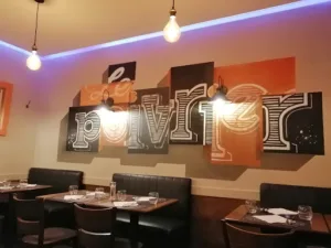 LE POIVRIER à Évrecy