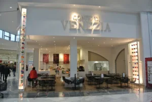 Conte Di Venezia à Barjouville