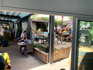 Le C Beach – Plage de la Fossette à Le Lavandou