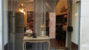 Le comptoir des explorateurs à Nîmes