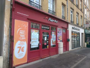 Pizza Hut à Charleville-Mézières