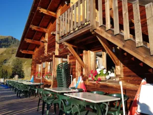 Les Arolles – Restaurant – Refuge à Beaufort