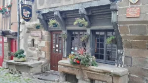 Le Porche Au Pain à Dol-de-Bretagne