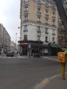 Le Cherfa à Paris