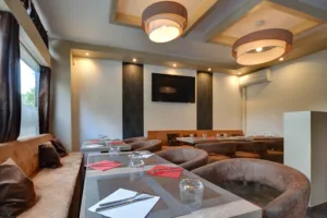 ô com’ chez soi à Malakoff