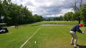 Golf des Etangs & Restaurant à Savigneux