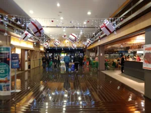 Centre Commercial Shop’in Houssen à Houssen