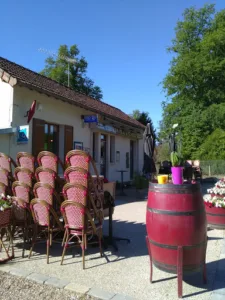Auberge de la Forêt à Poigny-la-Forêt