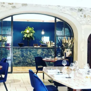 bec restaurant à Paradou