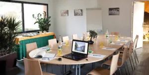 Hôtel restaurant L’Embarcadère à Nantua