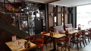 Garrett Meals à Compiègne