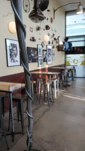 Le Globe Et la Trotteuse à Montauban