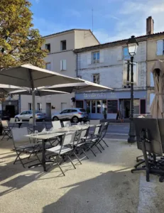 LA VERY TABLE à Angoulême