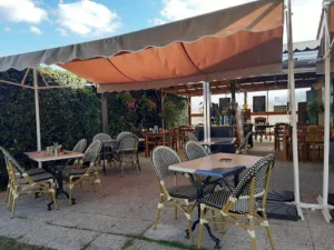 Bar – Restaurant de la Fontaine à Beaumont Saint-Cyr