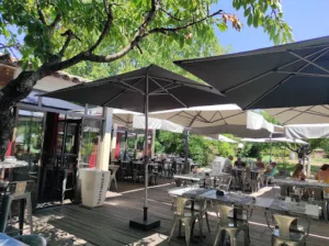 Mini Golf restaurant le club à Lourmarin