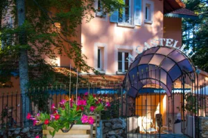 Hôtel-Restaurant U Castellu à Vivario